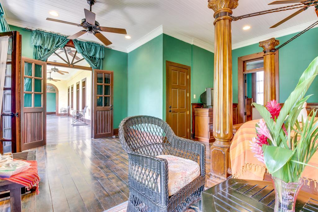Colonial Suite @ Mahogany Hall San Ignacio Esterno foto