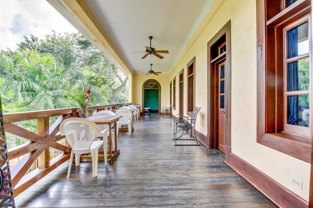 Colonial Suite @ Mahogany Hall San Ignacio Esterno foto