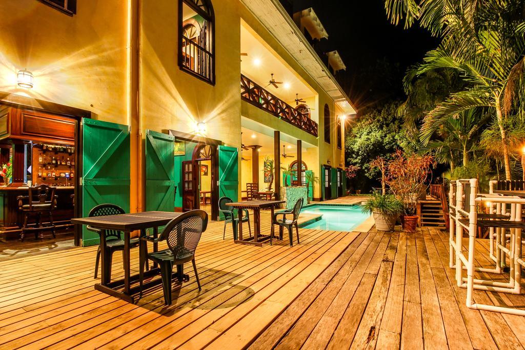 Colonial Suite @ Mahogany Hall San Ignacio Esterno foto