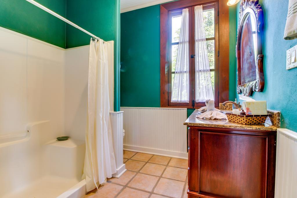 Colonial Suite @ Mahogany Hall San Ignacio Esterno foto