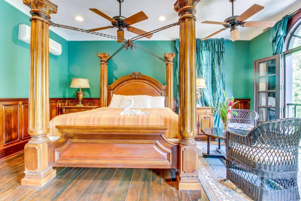 Colonial Suite @ Mahogany Hall San Ignacio Esterno foto